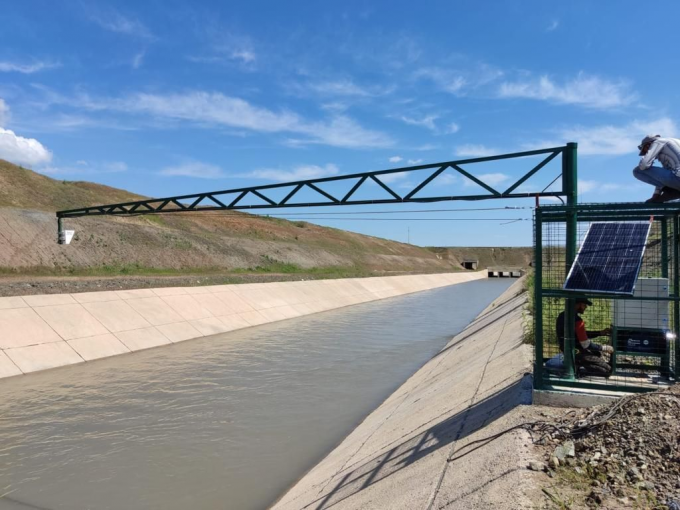 Bluetooth NYRD-901 Industrial 80GHz Radar Level Transmitter 4-20mA Salida para hilo de aluminio líquido Instalar 3